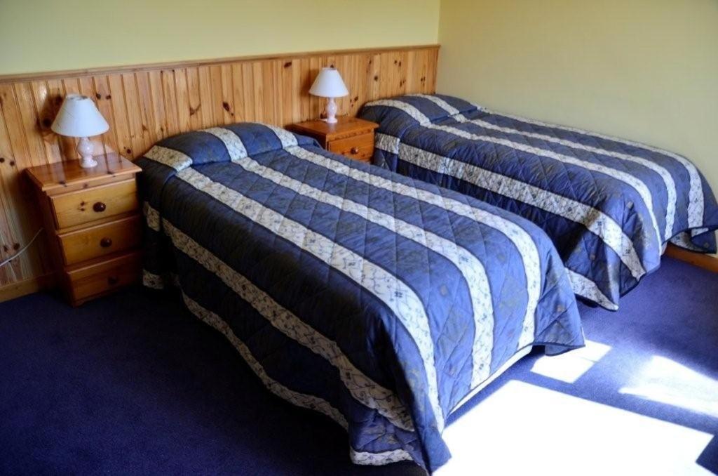 Decourcey'S Hazelbrook Farmhouse B&B Cleggan Cameră foto